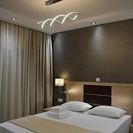 Phaethon & Lejlighed Kallithea (Chalkidiki)