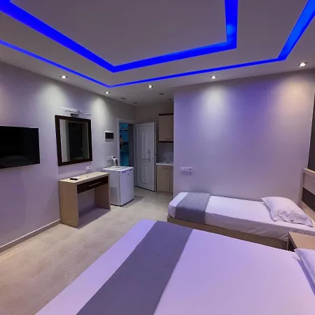 Phaethon & Apartament *