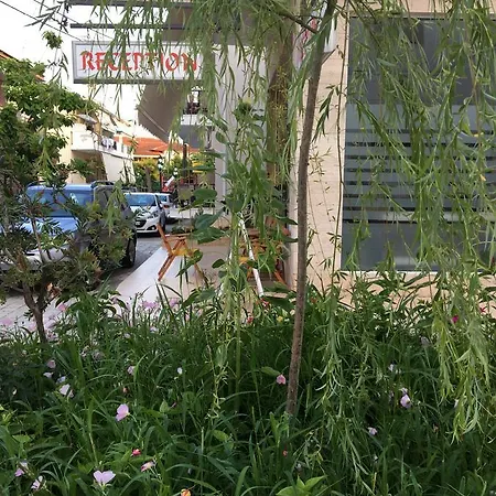 Phaethon & Apartament