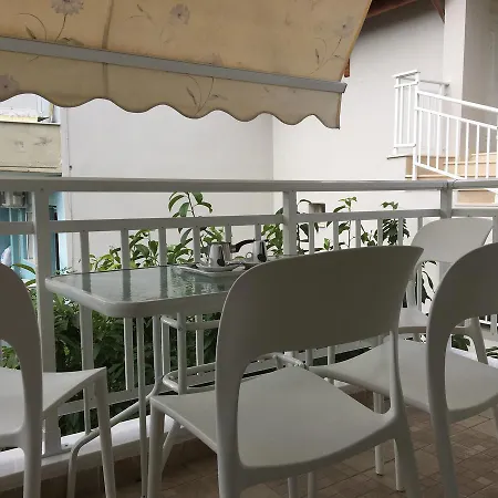 Phaethon & Lejlighed